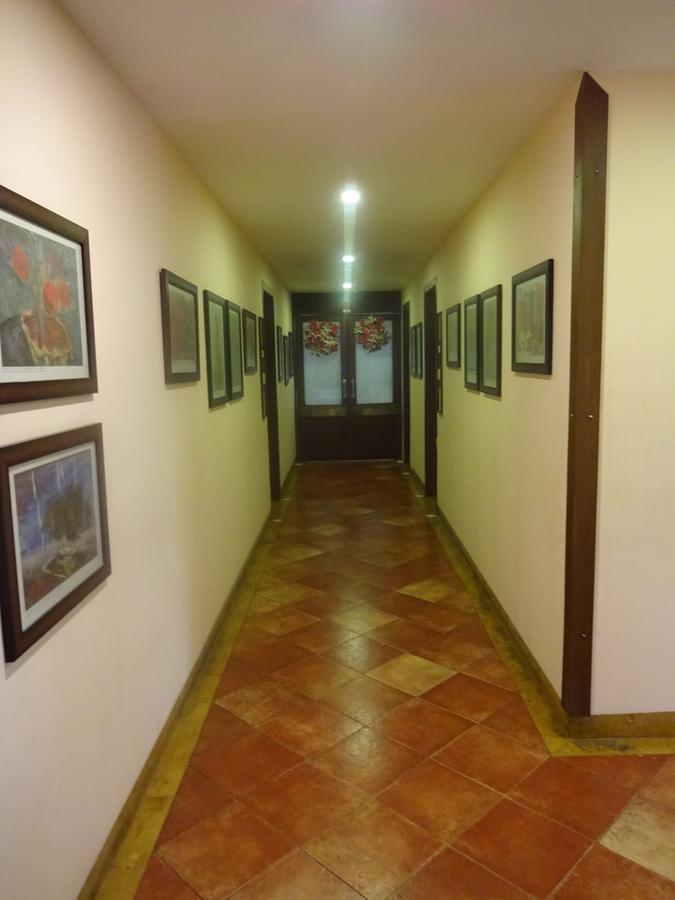 Hotel Chandralok Лонавала Экстерьер фото